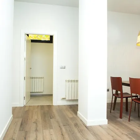 Elegante Laud1 - Nuevo/familia/wifi/tv Apartamento Valladolid