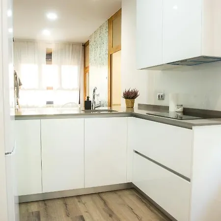 Elegante Laud1 - Nuevo/familia/wifi/tv Apartamento Valladolid