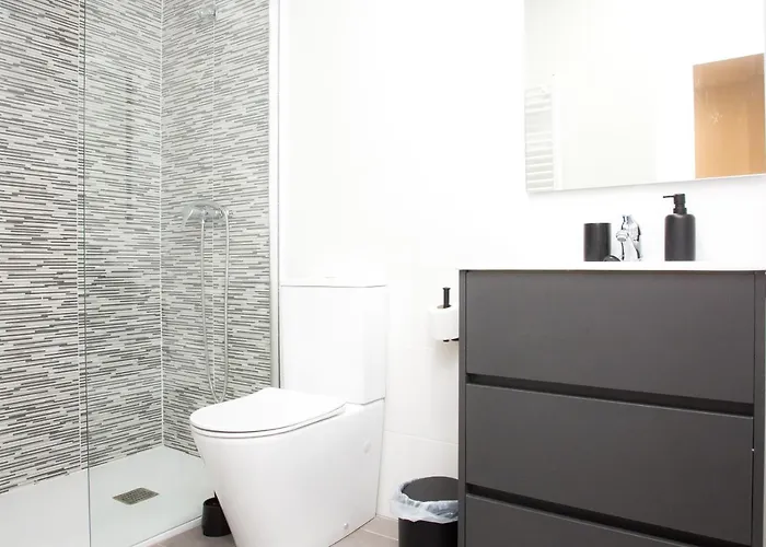 Elegante Laud1 - Nuevo/familia/wifi/tv Daire