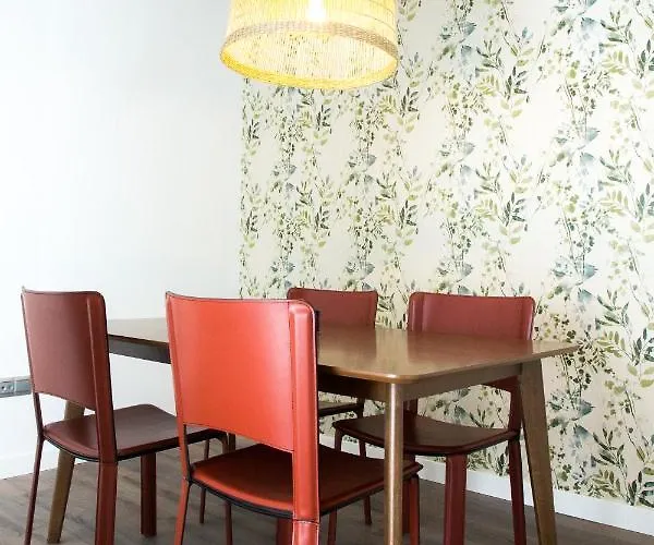 Elegante Laud1 - Nuevo/familia/wifi/tv